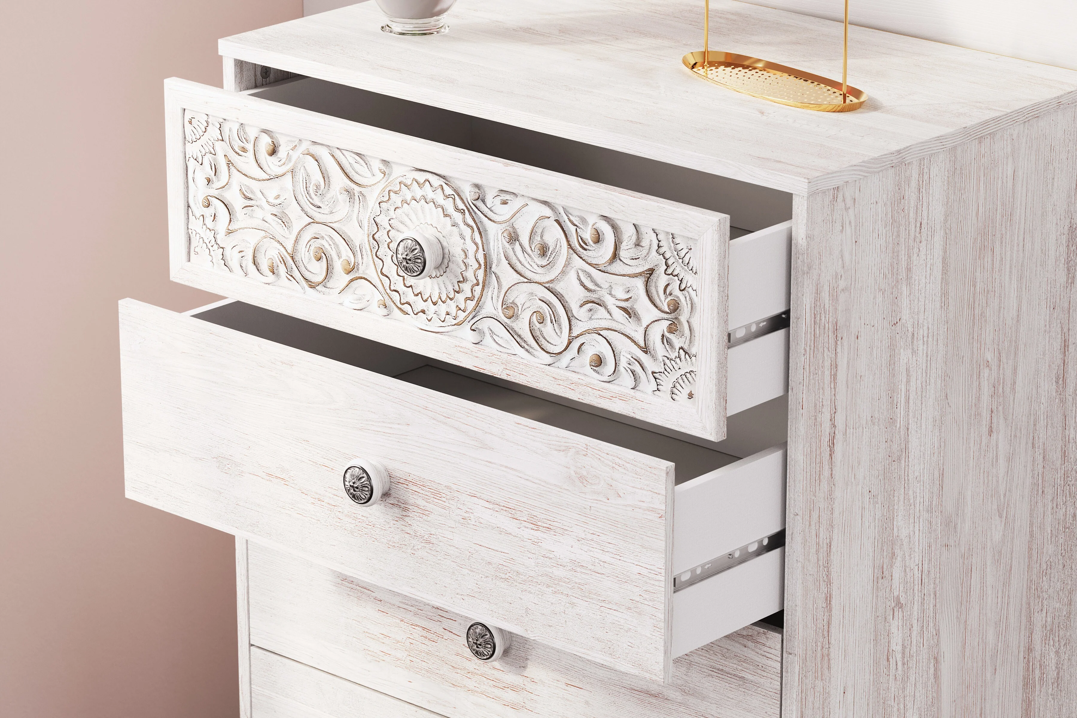 Paxberry Chest of Drawers - Image 9