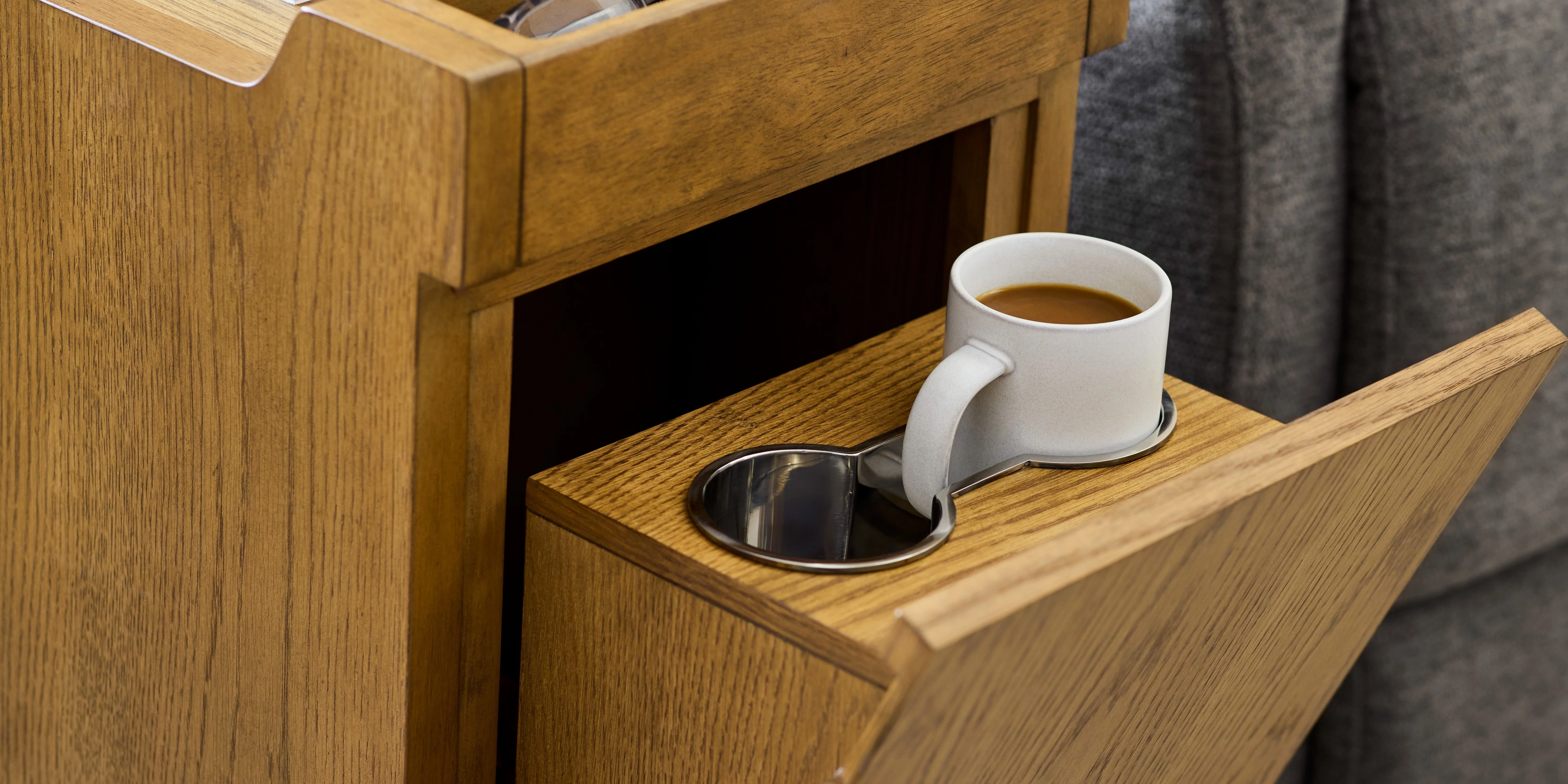 Flexsteel Finn Pop-Op Table - Image 19
