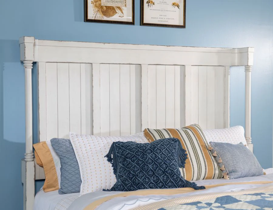 Vintage Market Queen Shelter Bed - Image 4