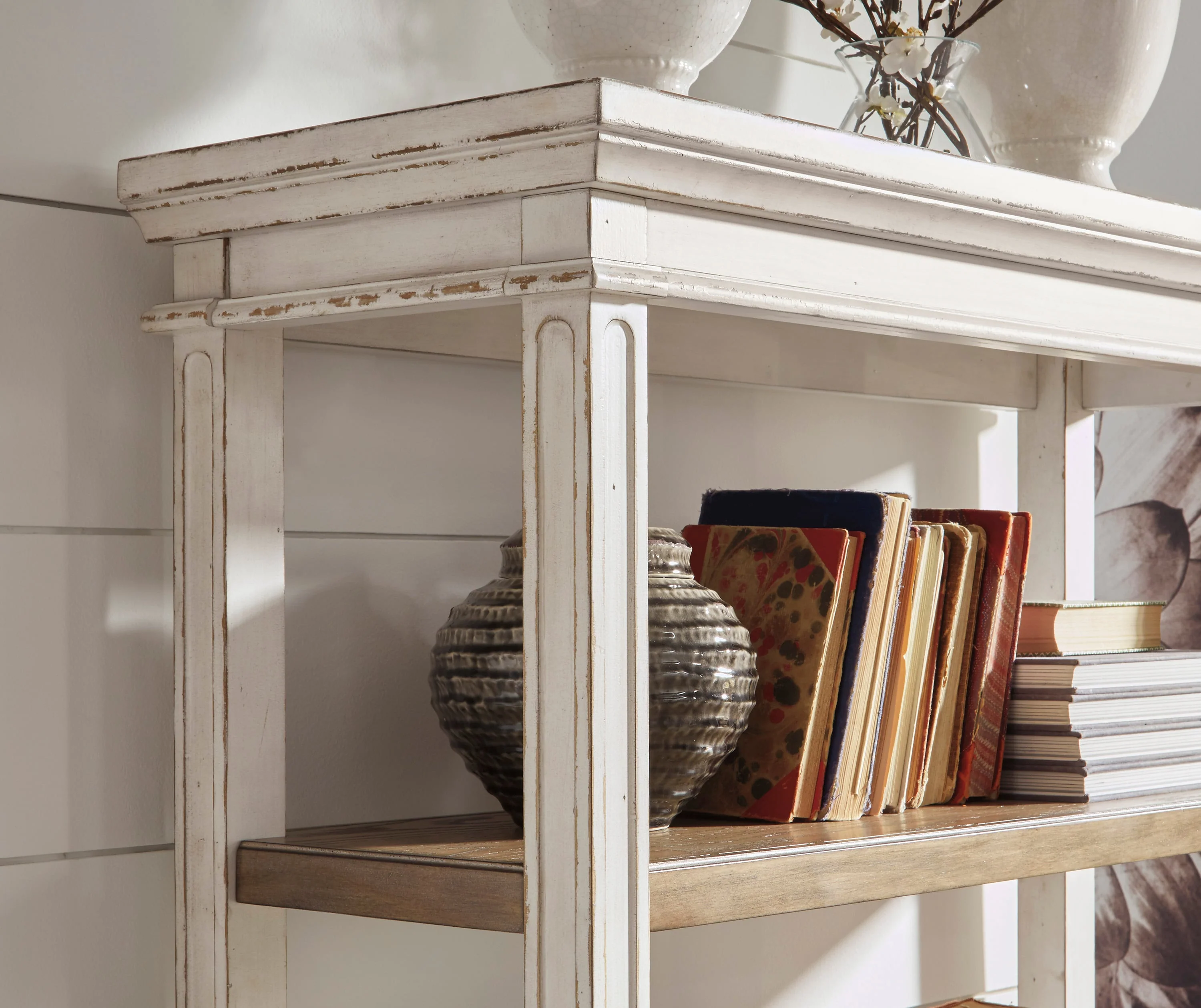 Realyn 75" Bookcase - Image 5