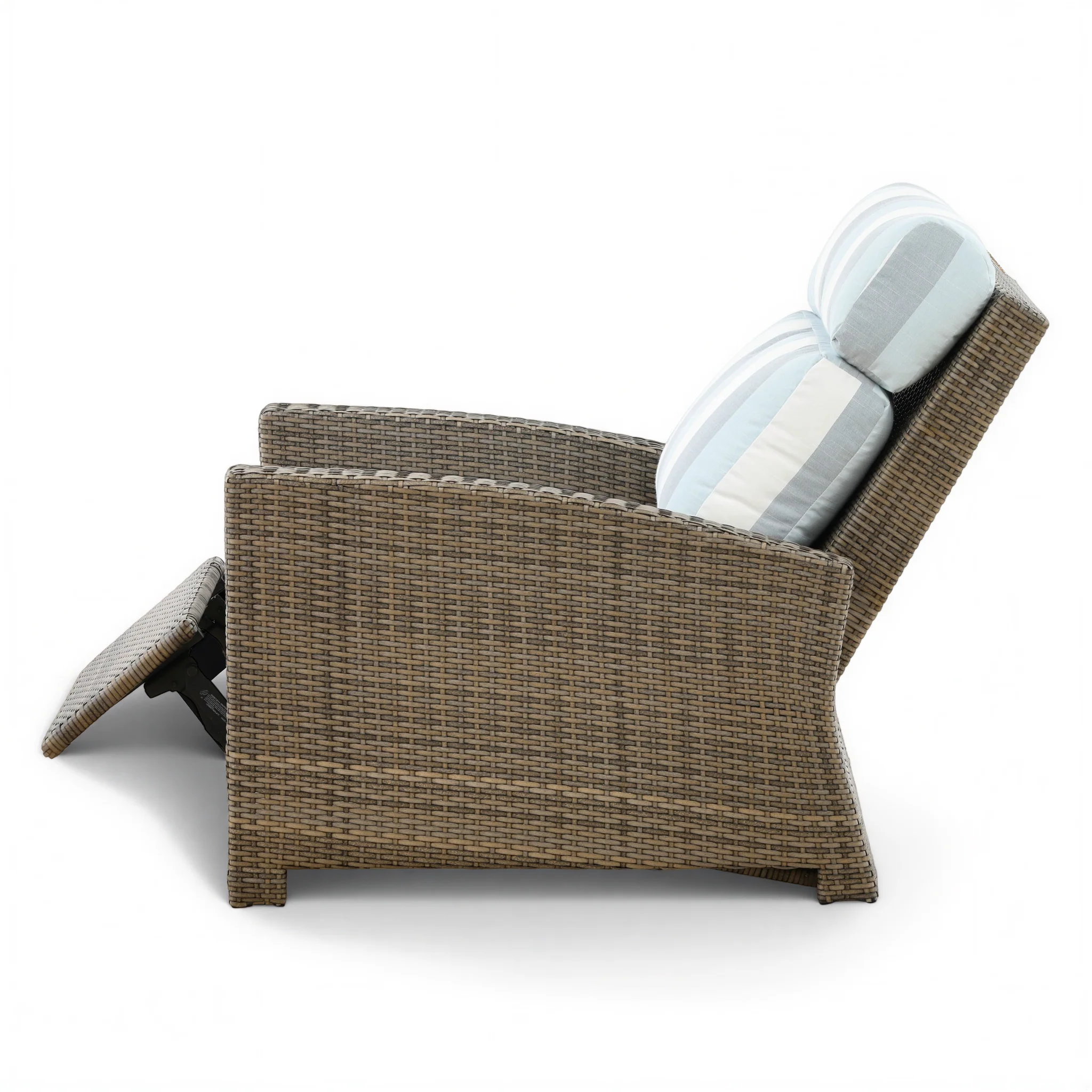 Universal Collection Outdoor Patio Recliner with Cushion - Image 7
