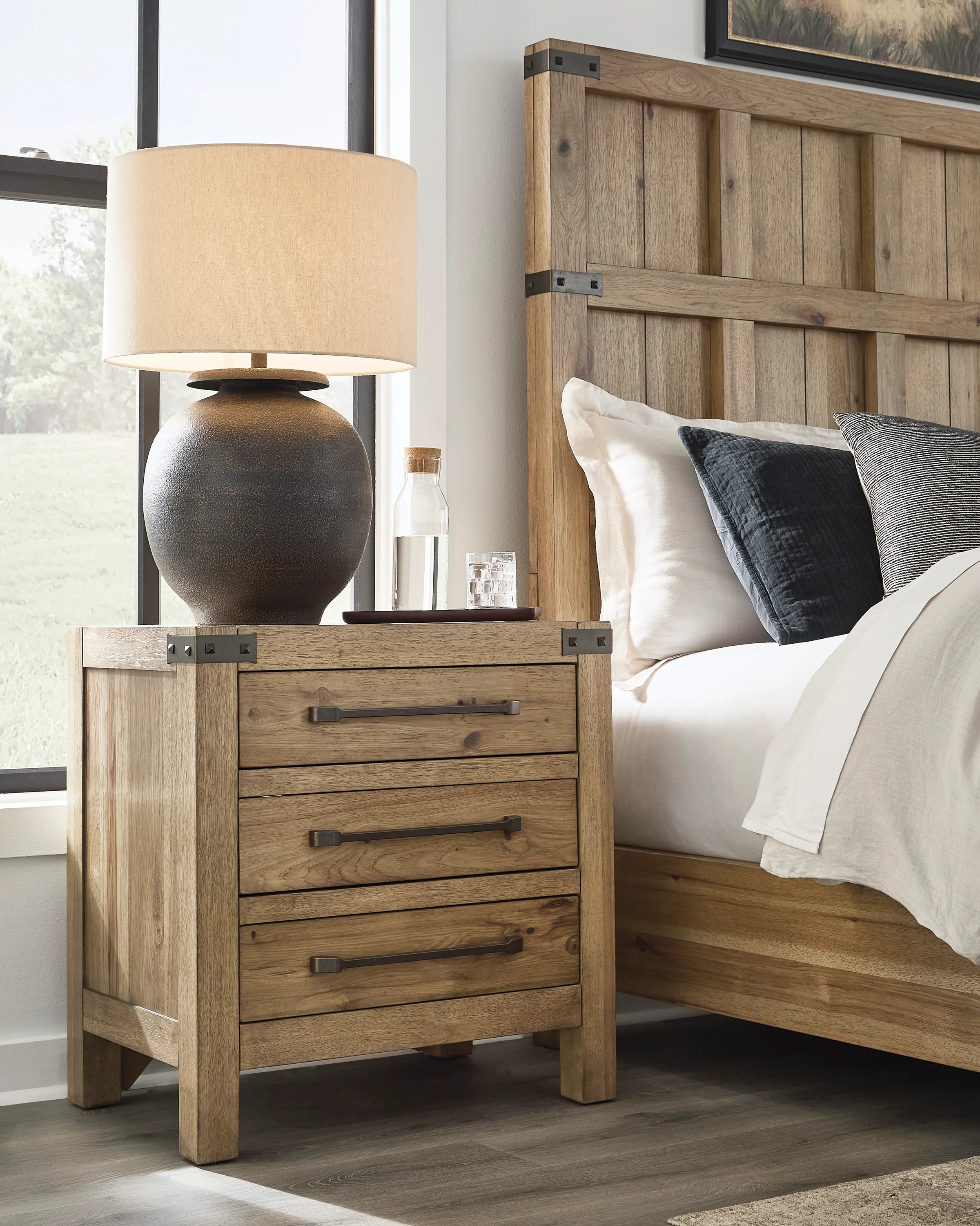 Ridgester Nightstand - Image 2