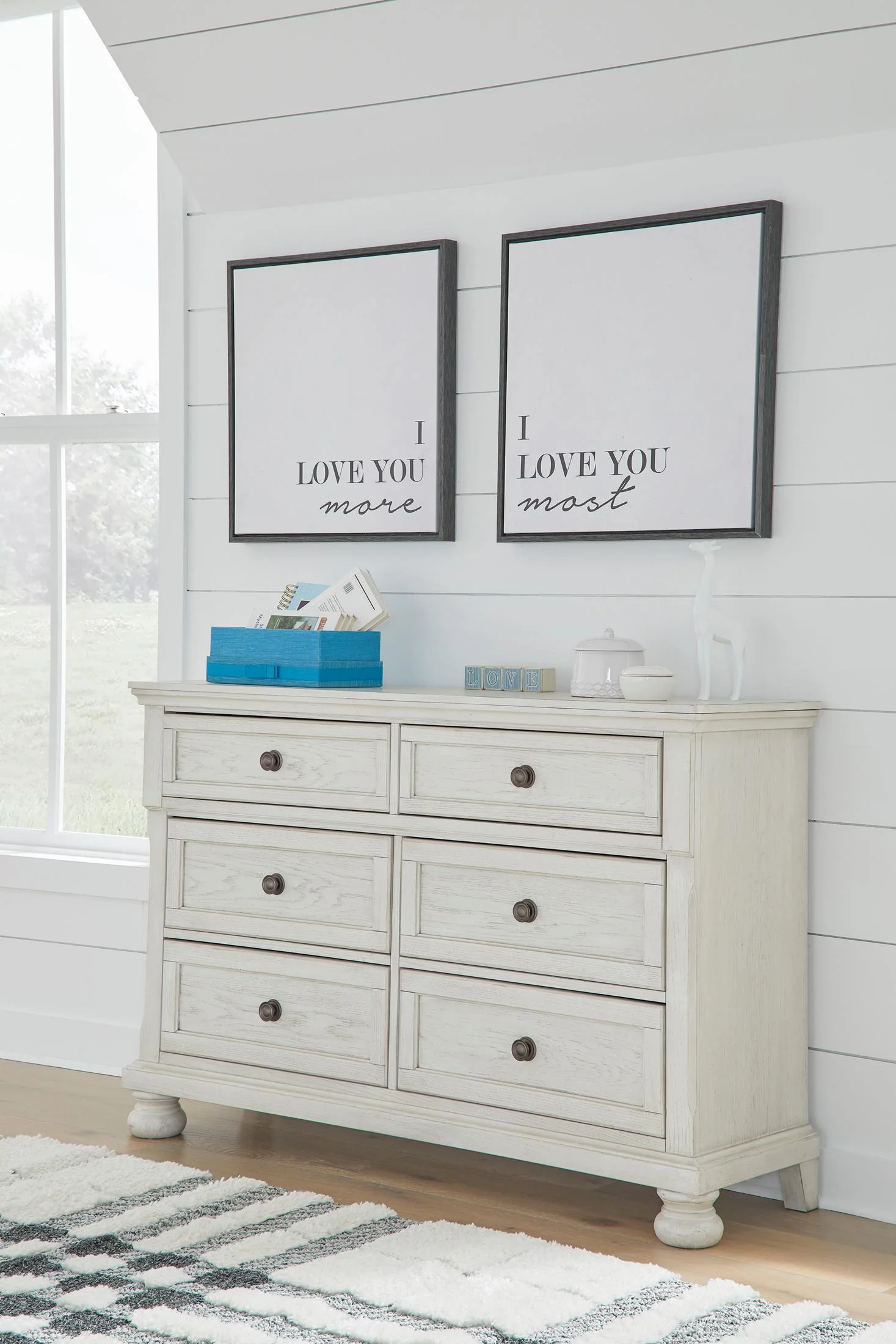Robbinsdale 6-Drawer Dresser - Image 4
