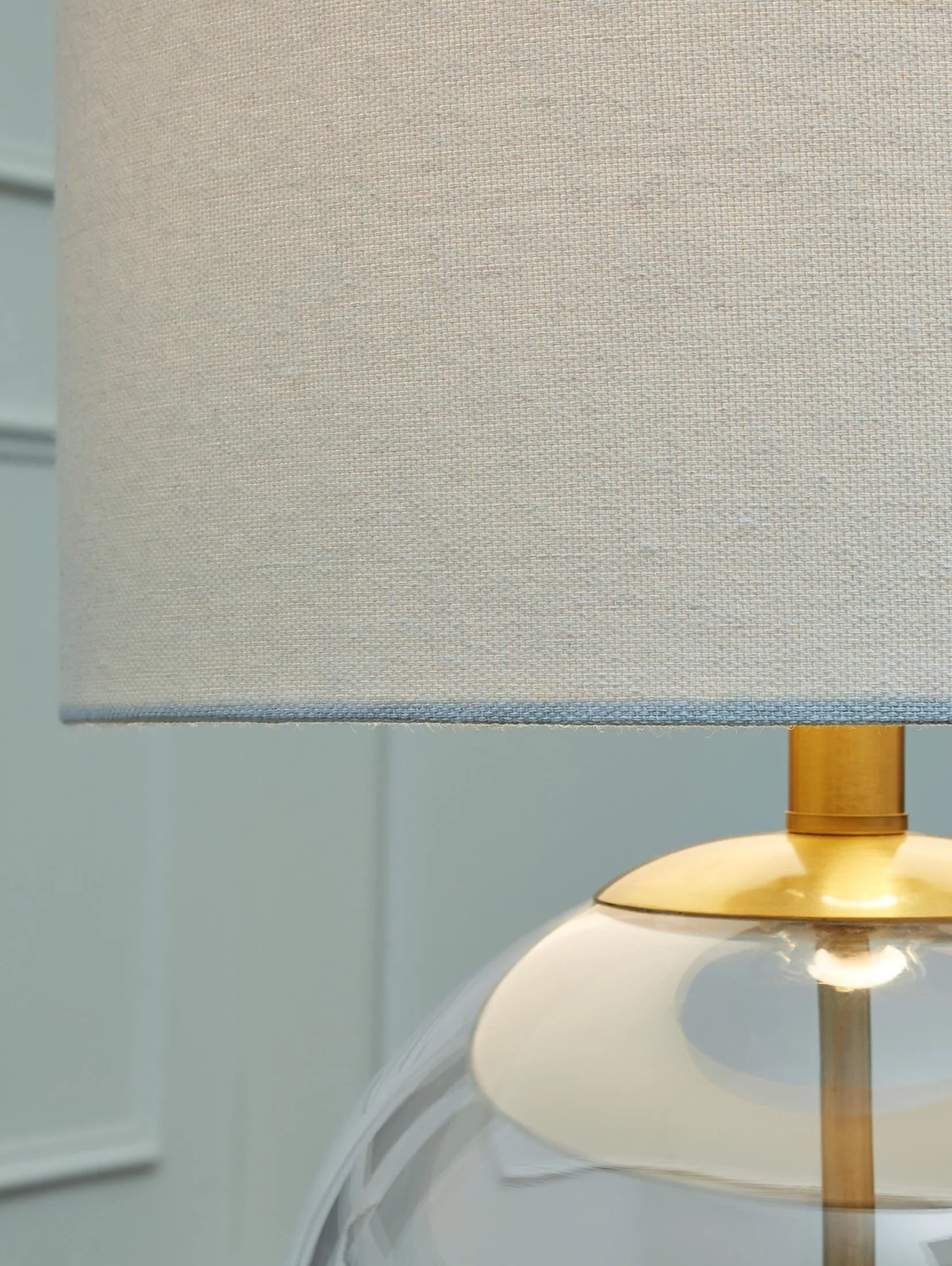 Samder Table Lamp - Image 4