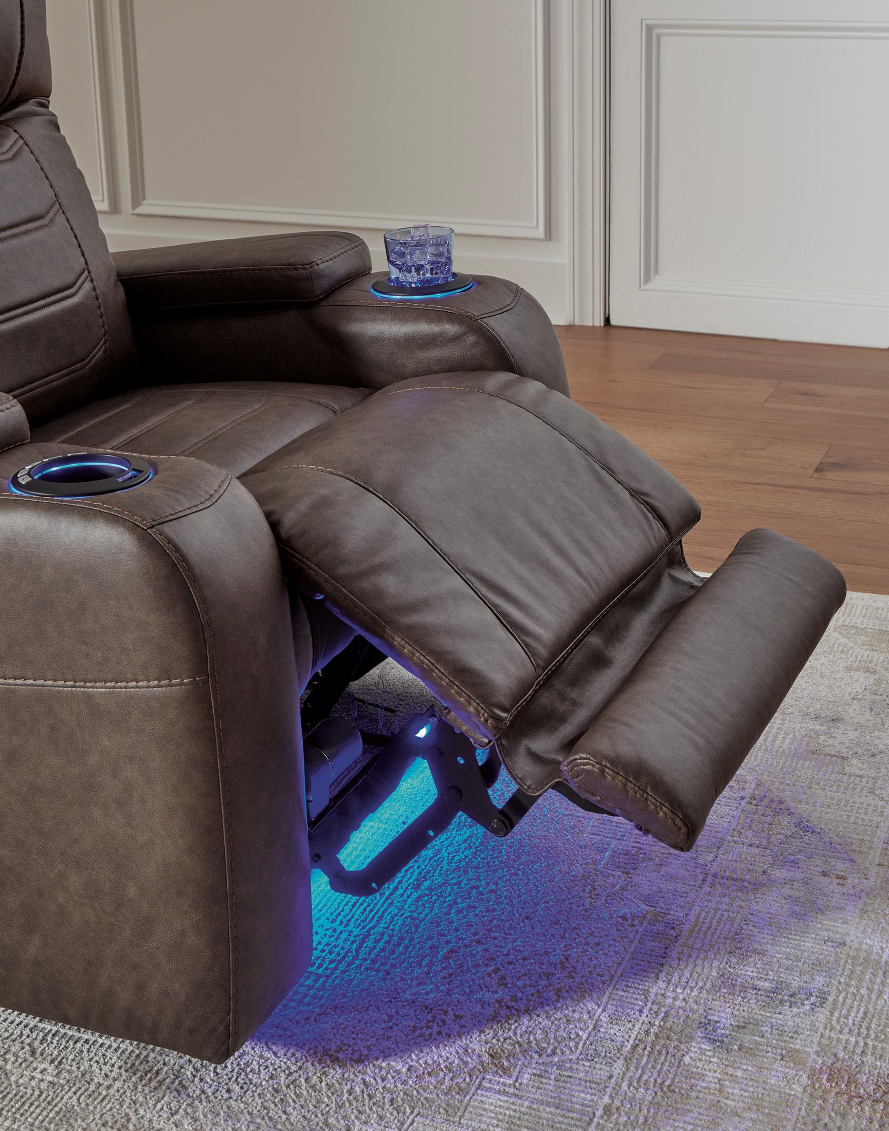 Schooner Rocks Power Recliner - Image 10