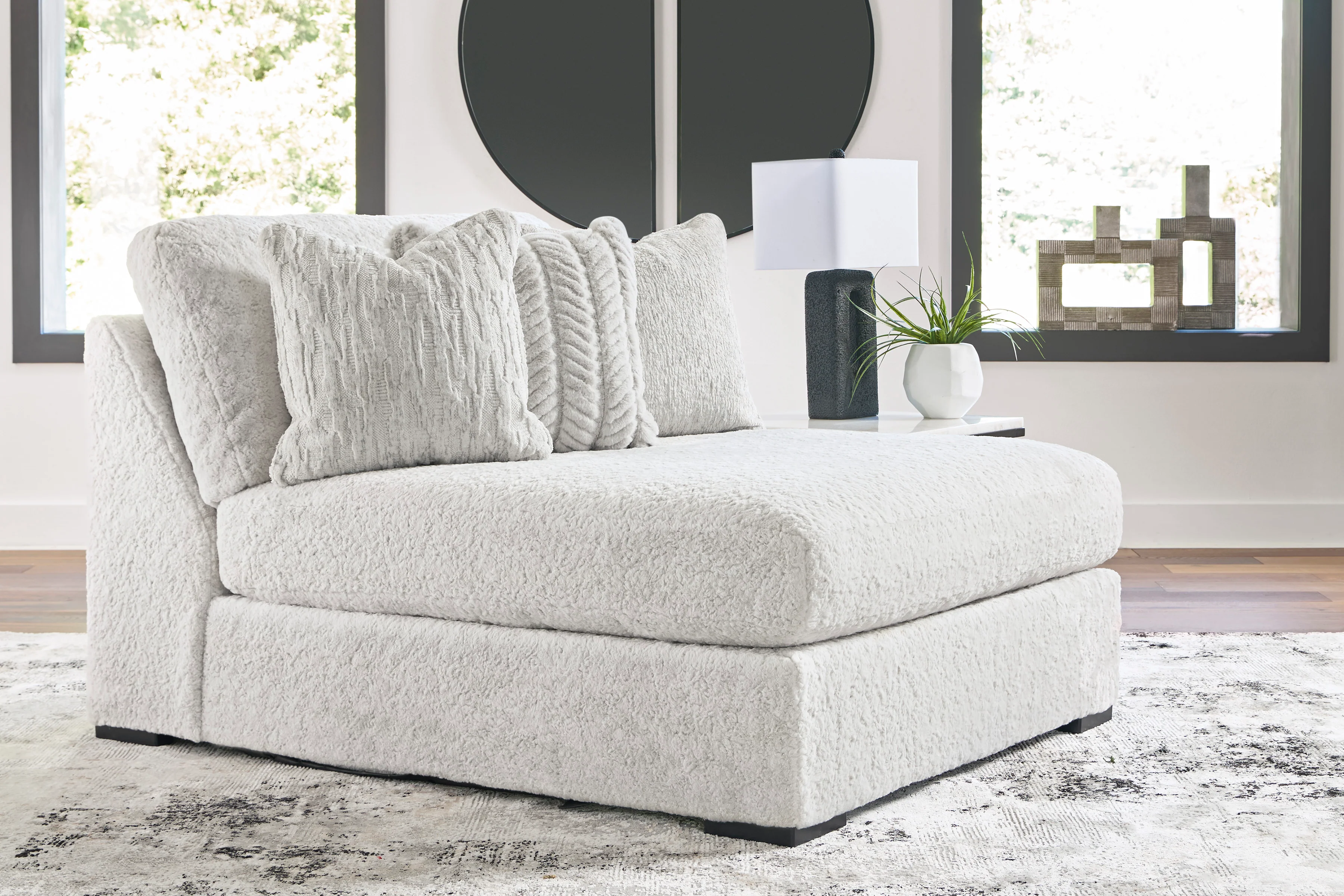 Snodoodle Oversized Armless Chaise - Image 2