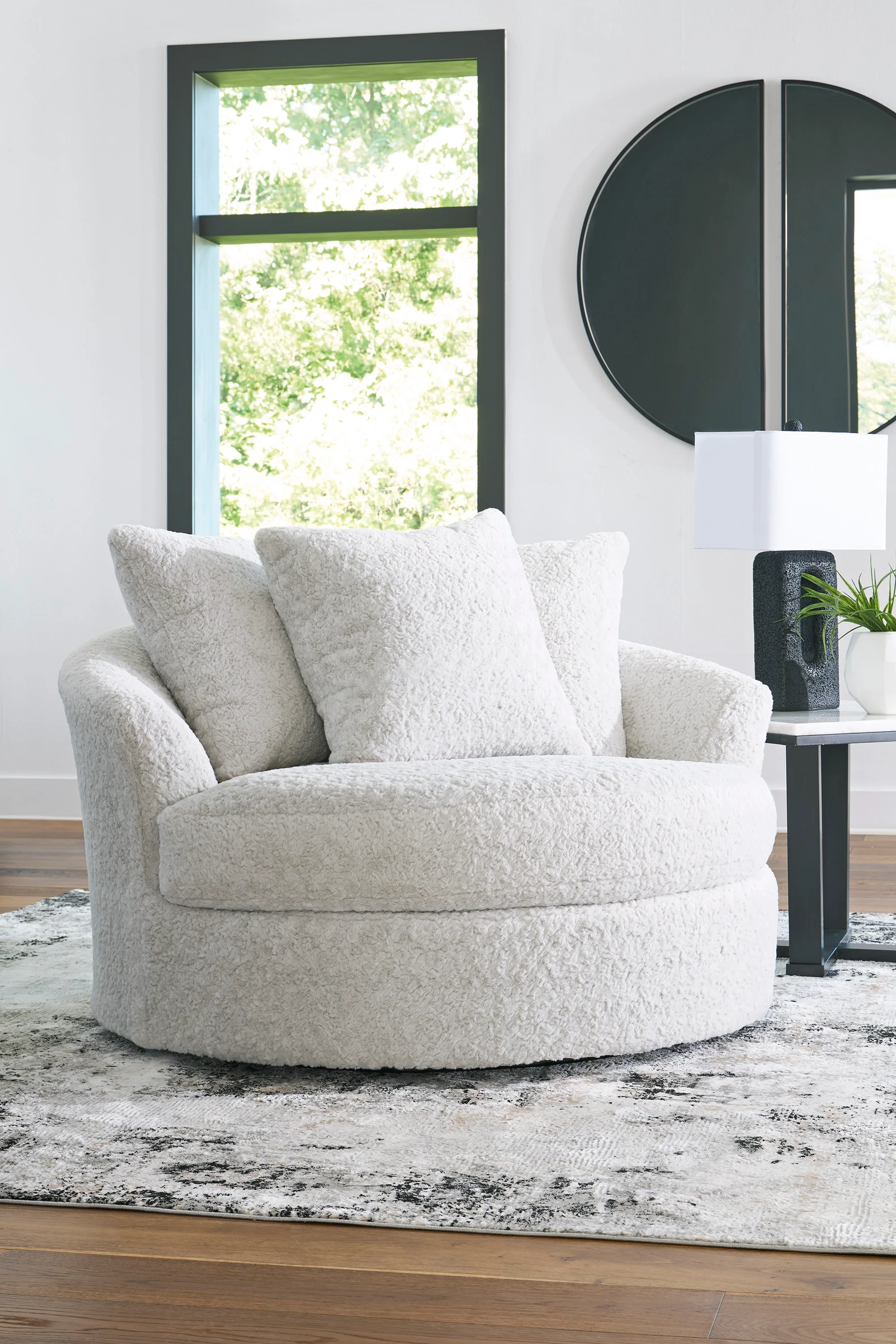 Snodoodle Oversized Swivel Accent Chair - Image 2