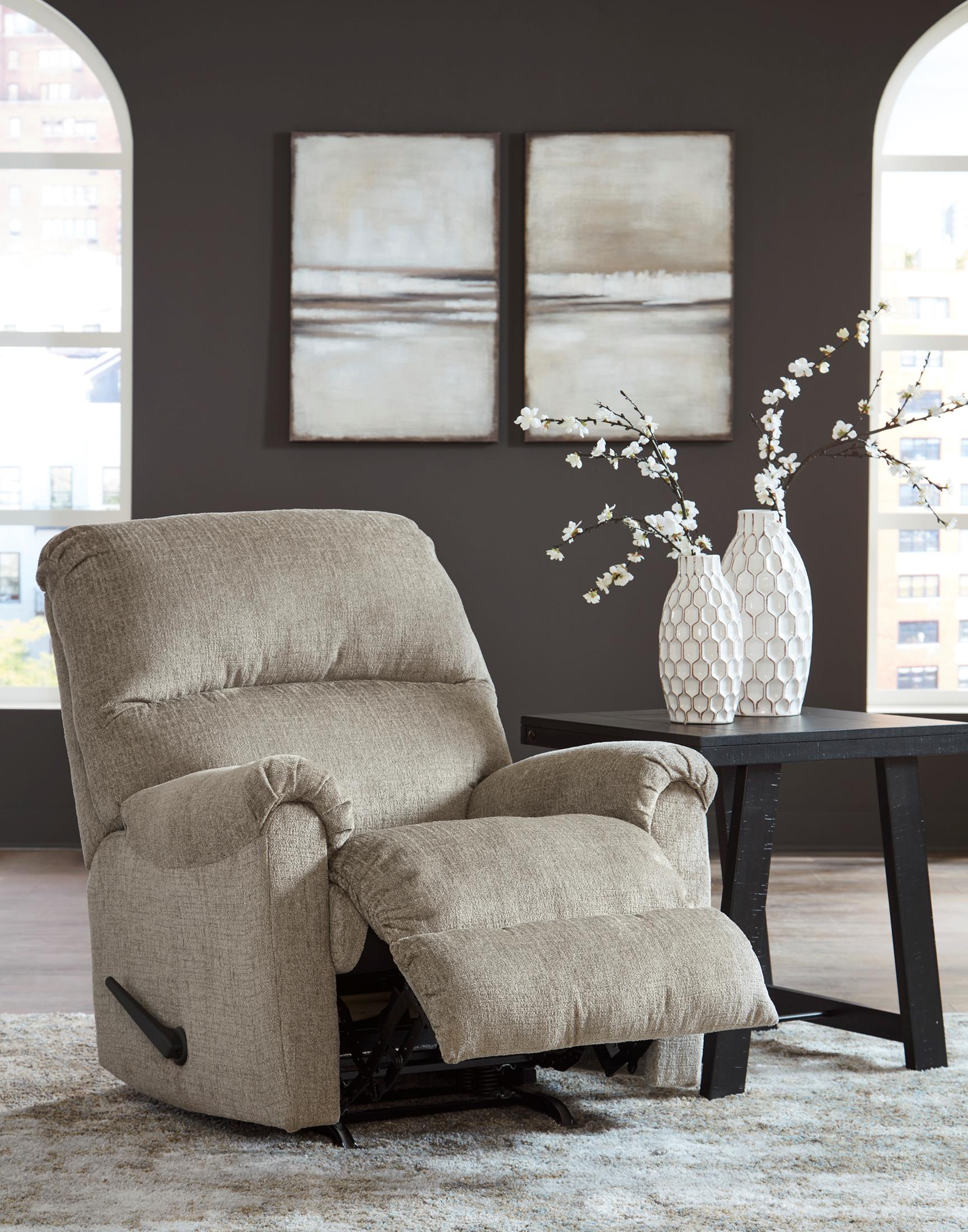 Stonemeade Rocker Recliner - Image 13