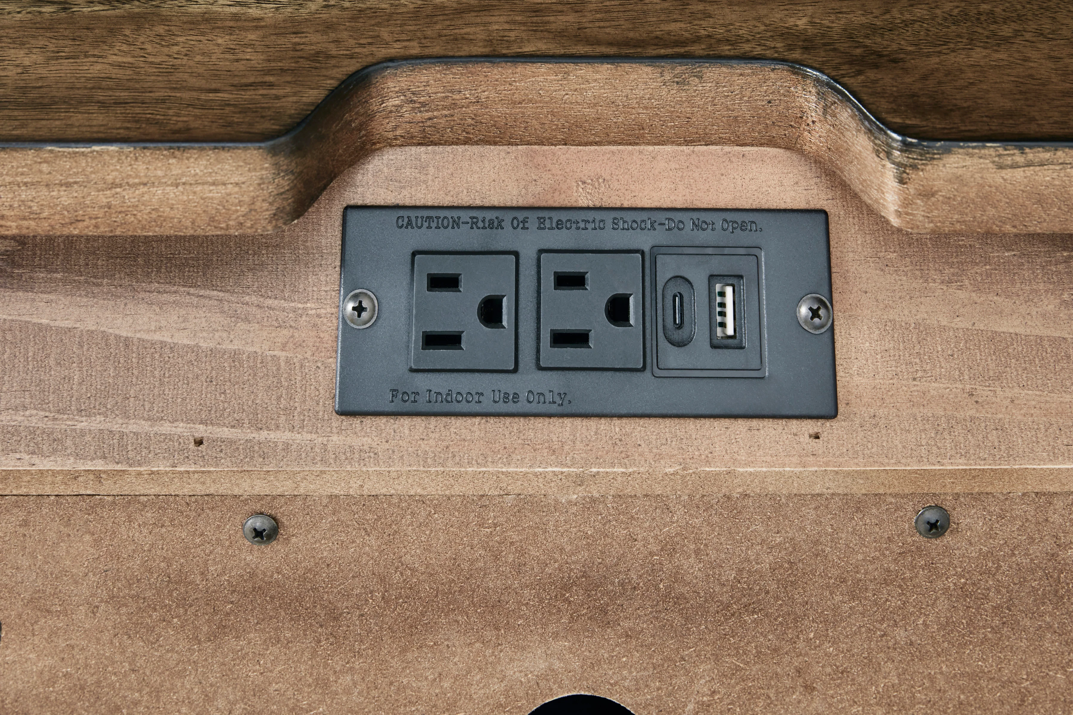 Sturlayne Nightstand - Image 7