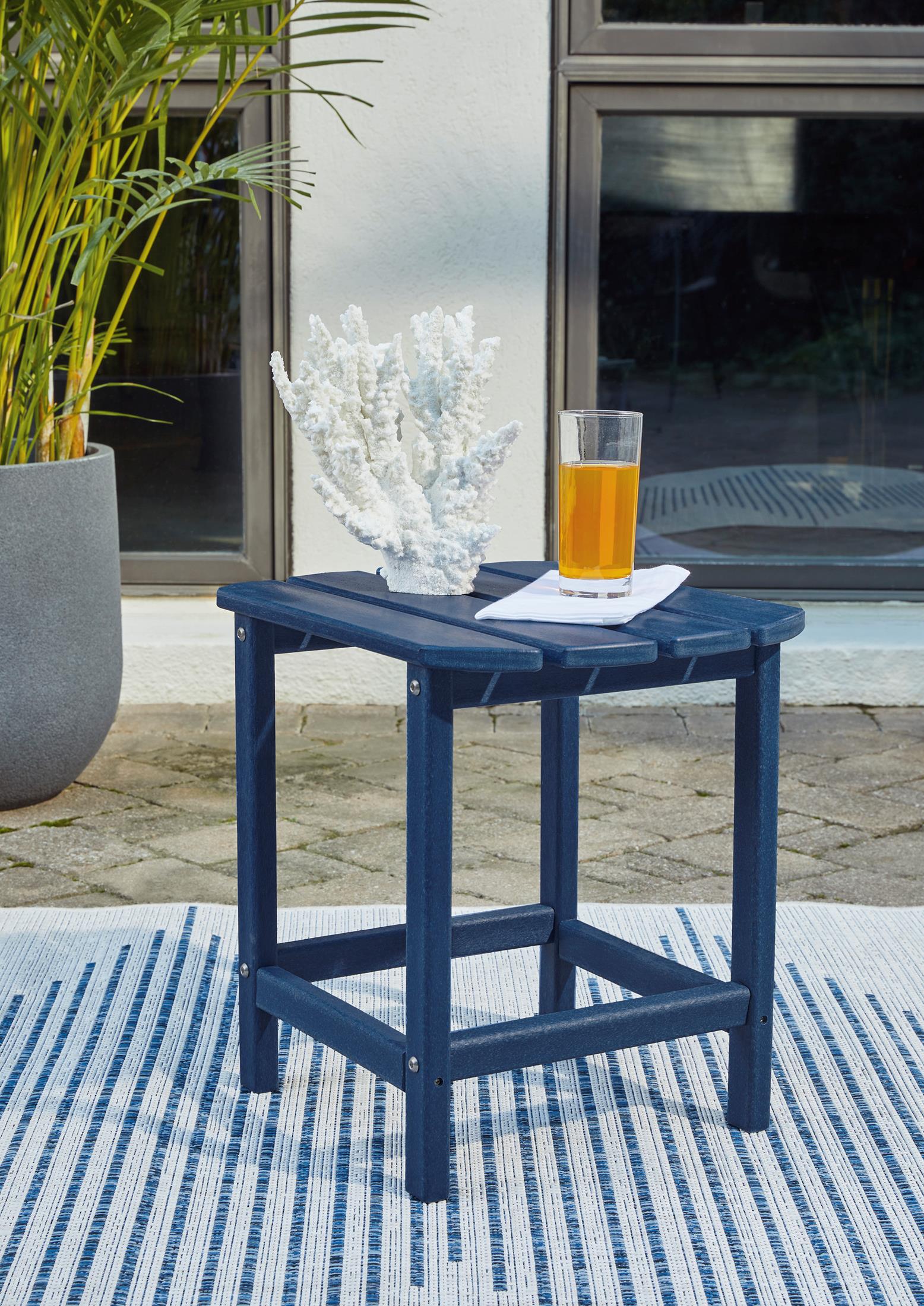 Ashley Sundown Treasure Outdoor Patio End Table - Image 7