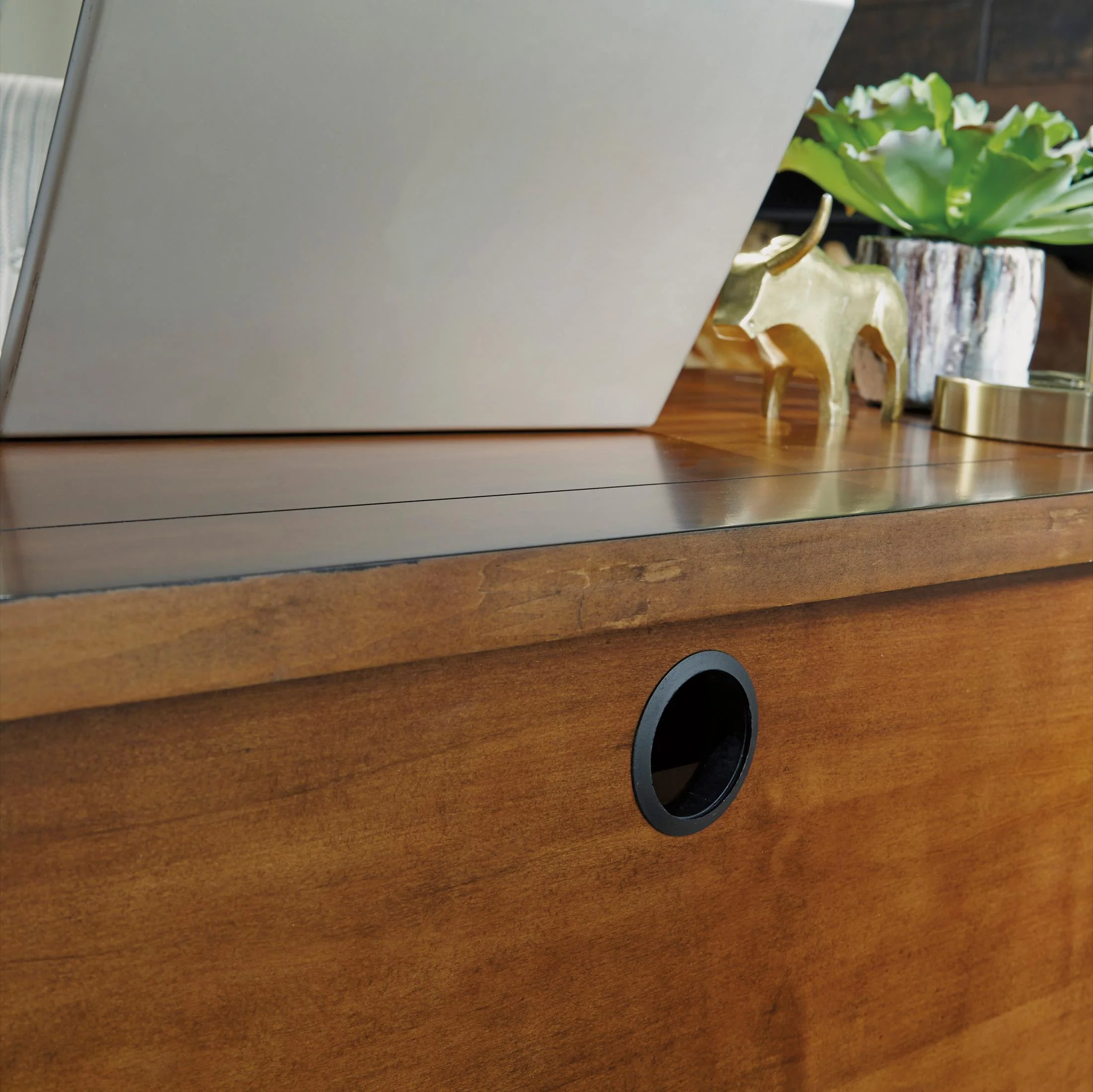Tahoe Pedestal Desk - Image 10
