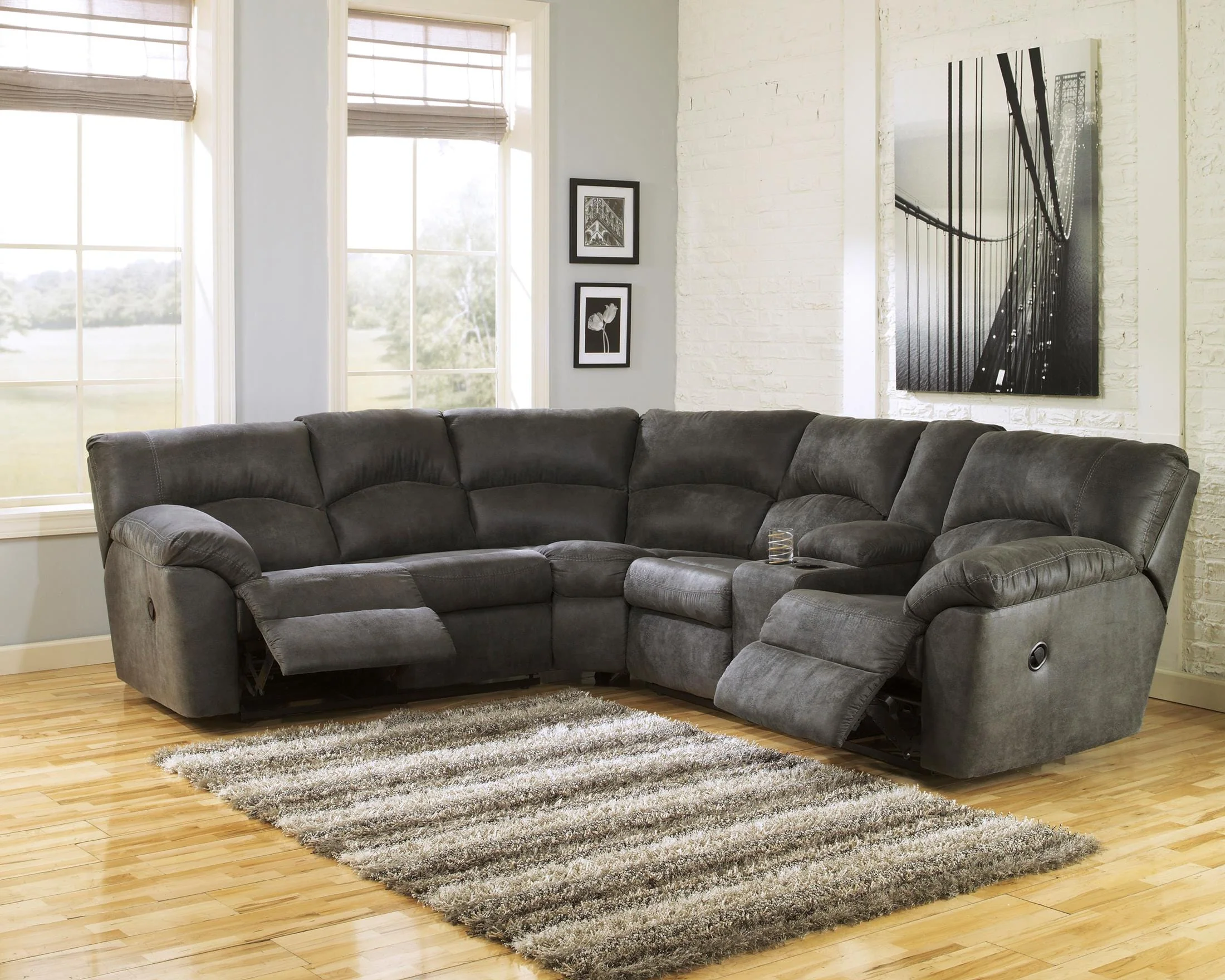 Tambo 2-Piece Reclining Sectional - Image 2