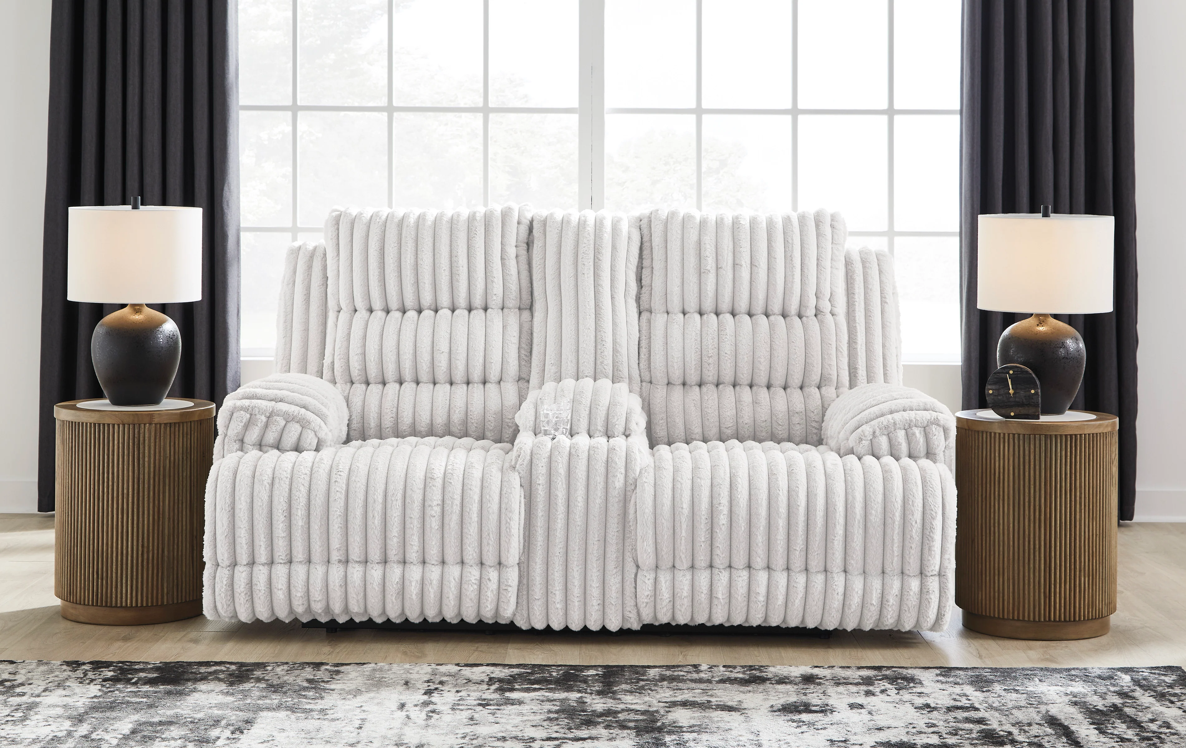 Technique Double Reclining Power Loveseat with Console - Image 2