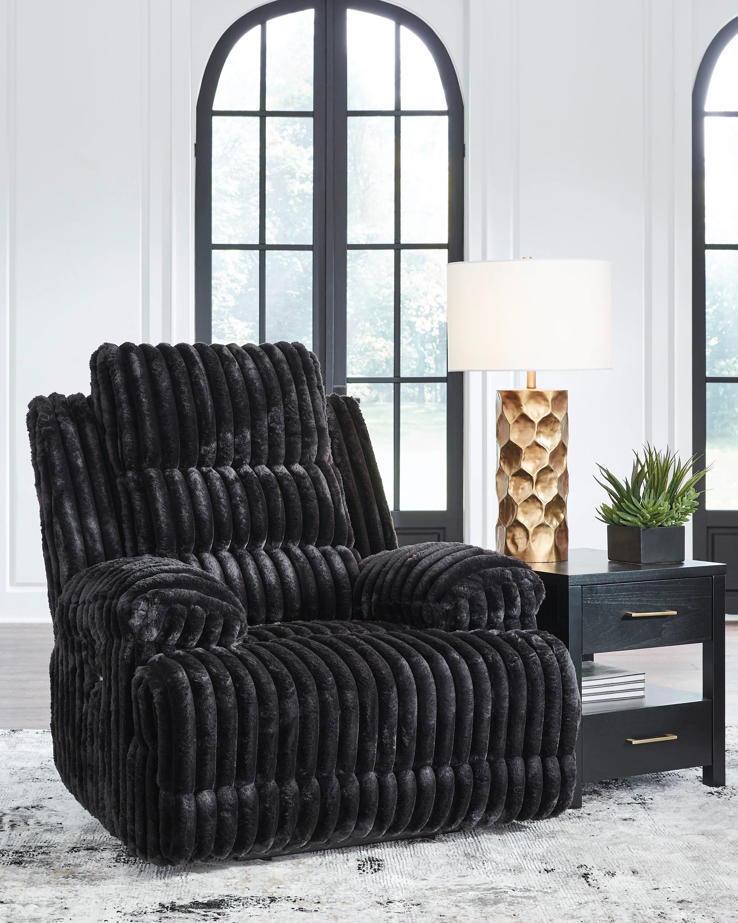 Technique Zero Wall Power Recliner - Image 10