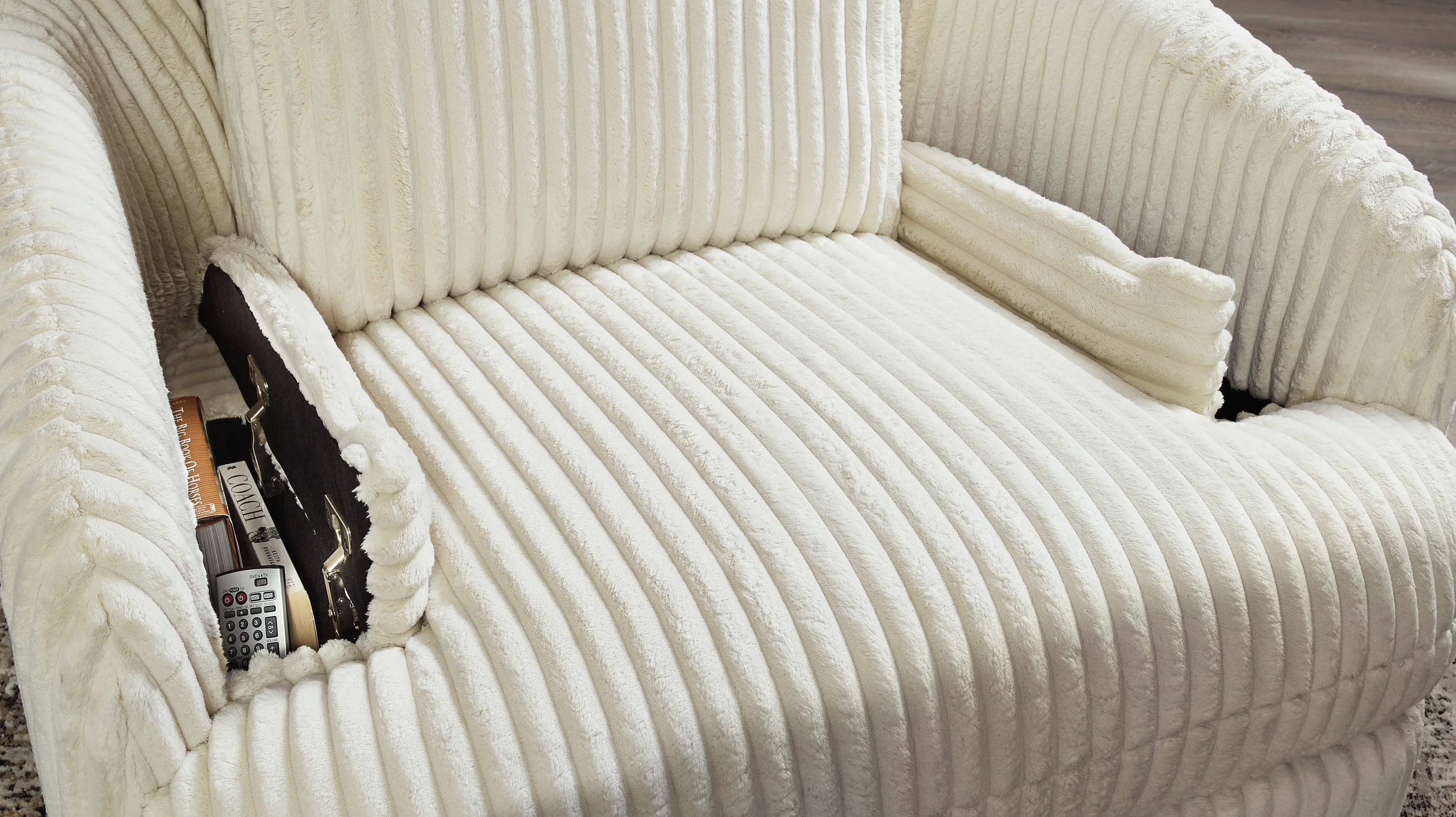 Tie-Breaker Swivel Glider Recliner - Image 21