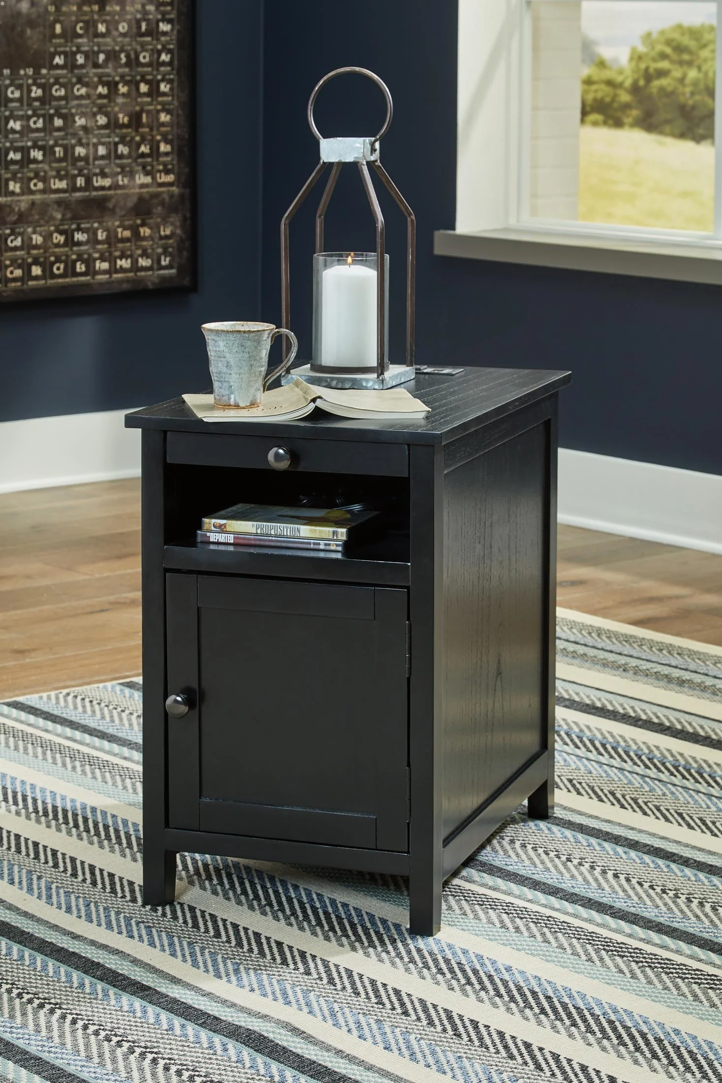 Treytown Chairside End Table - Image 4