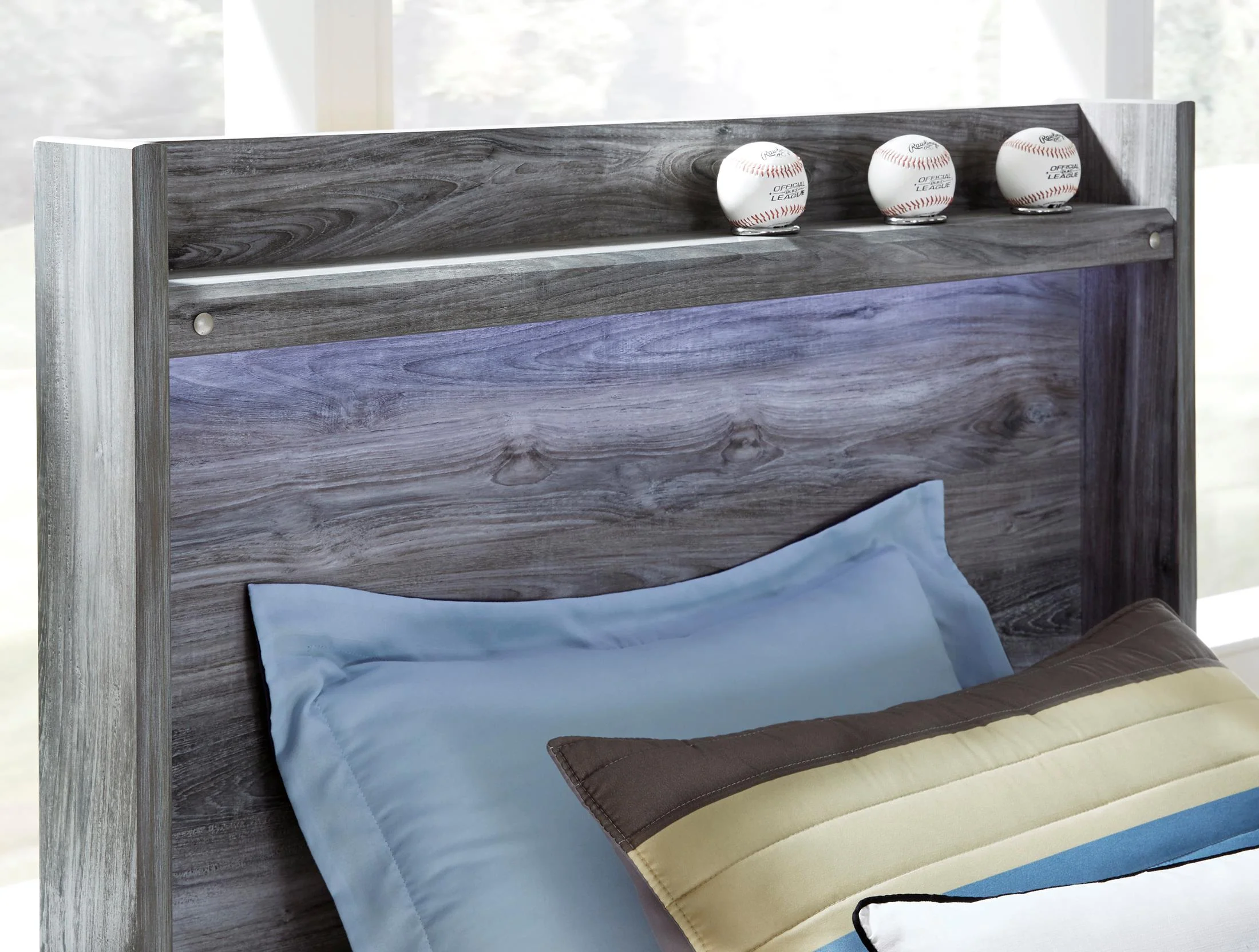Baystorm Panel Headboard - Image 2