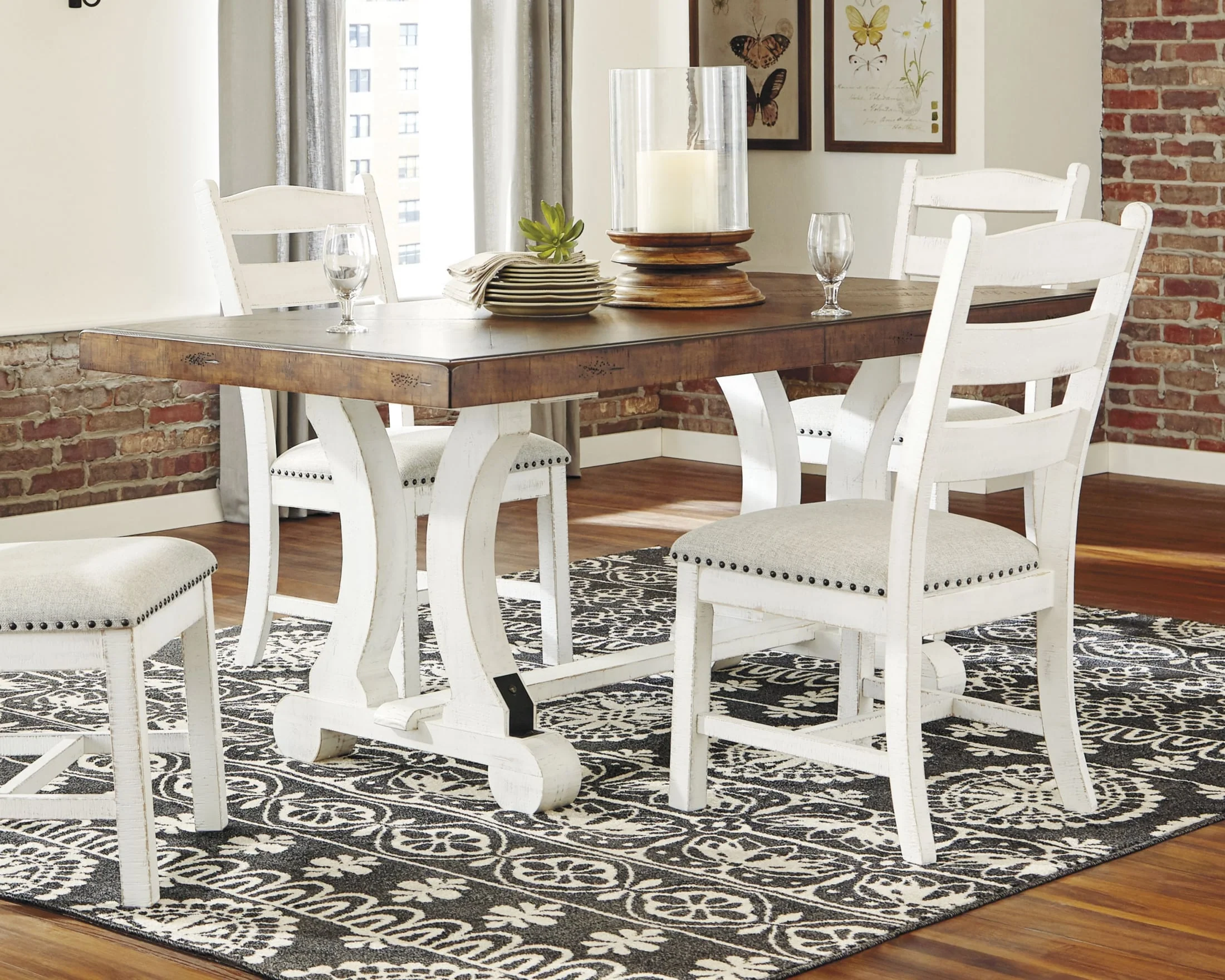 Valebeck Dining Table - Image 2
