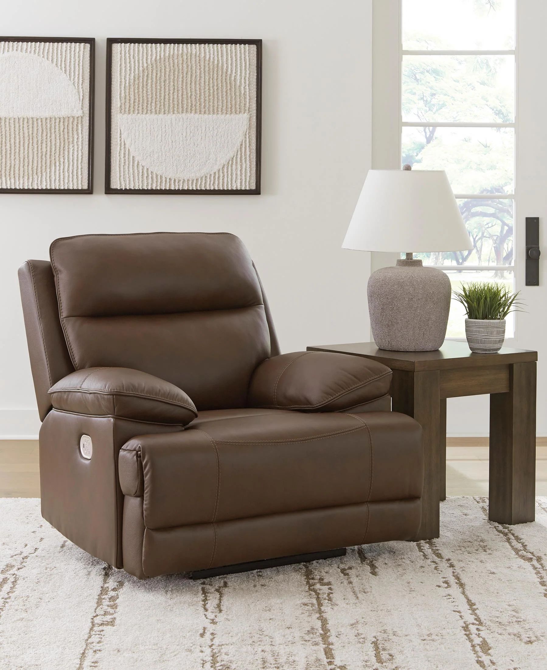 VonRyan Leather Power Recliner - Image 3