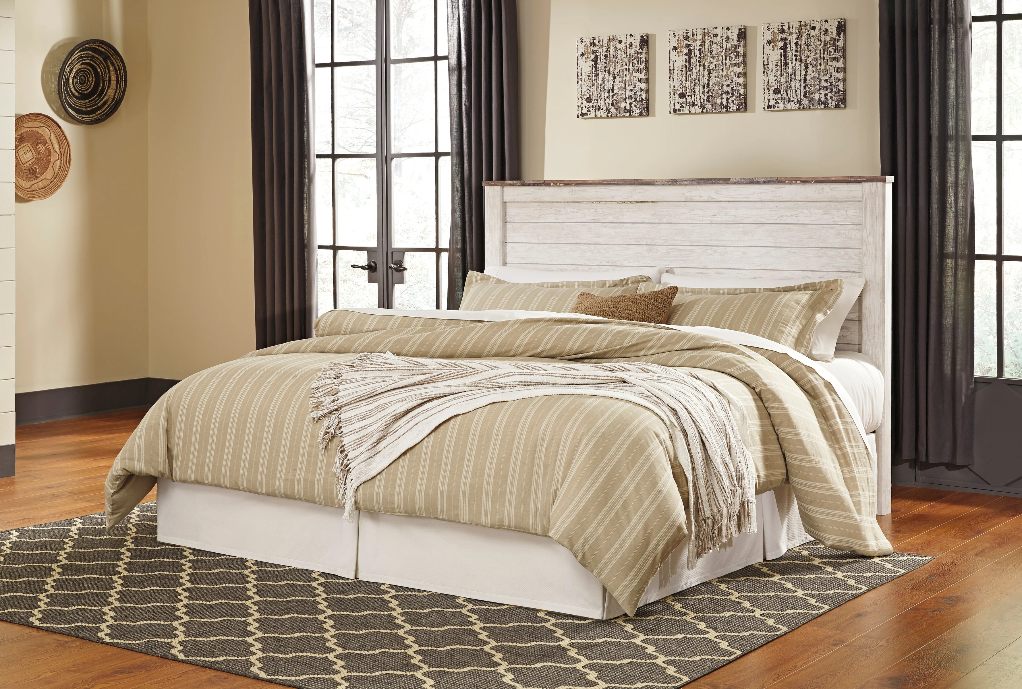 Willowton Panel Headboard - Image 4