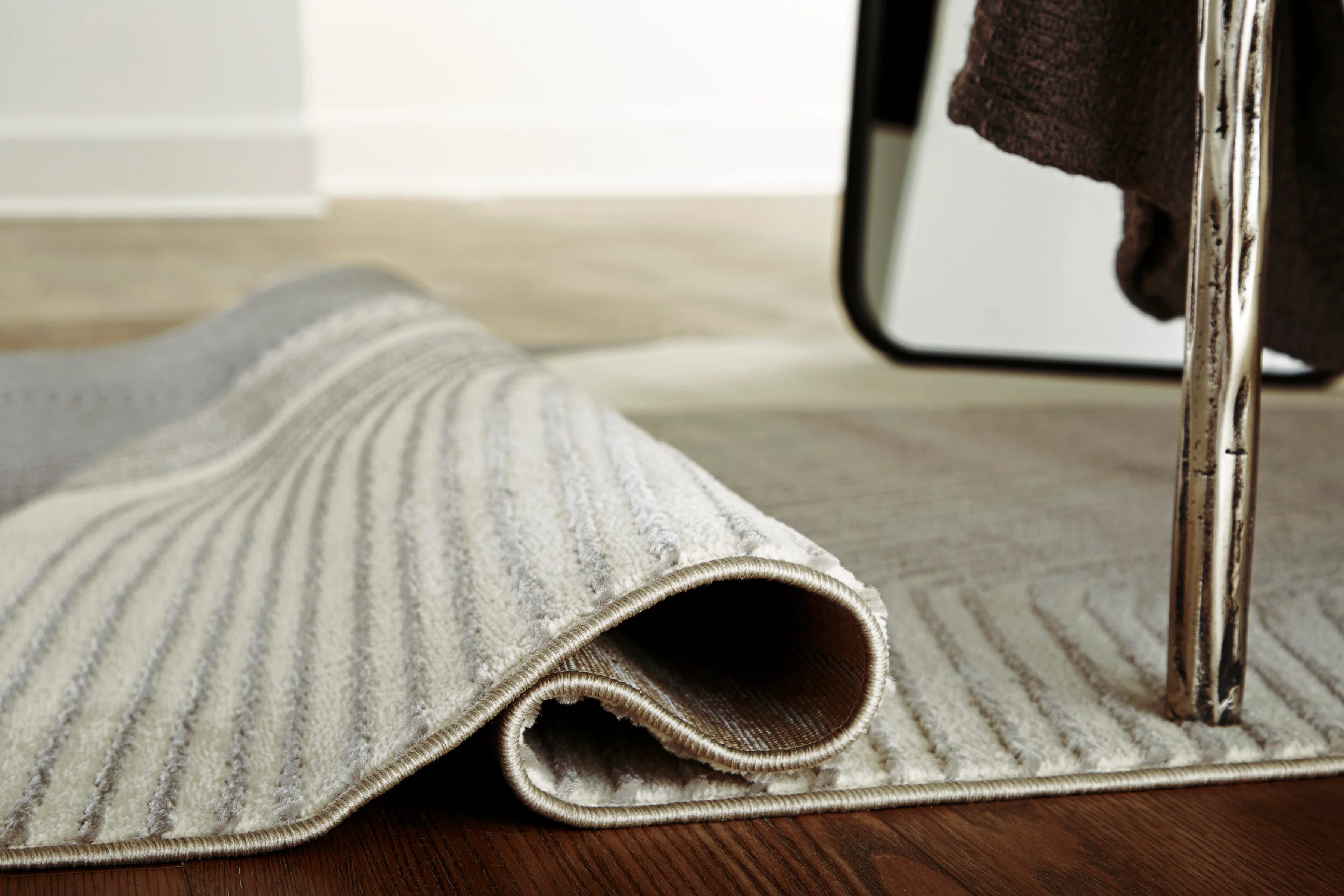 Winderburg Rug - Image 2