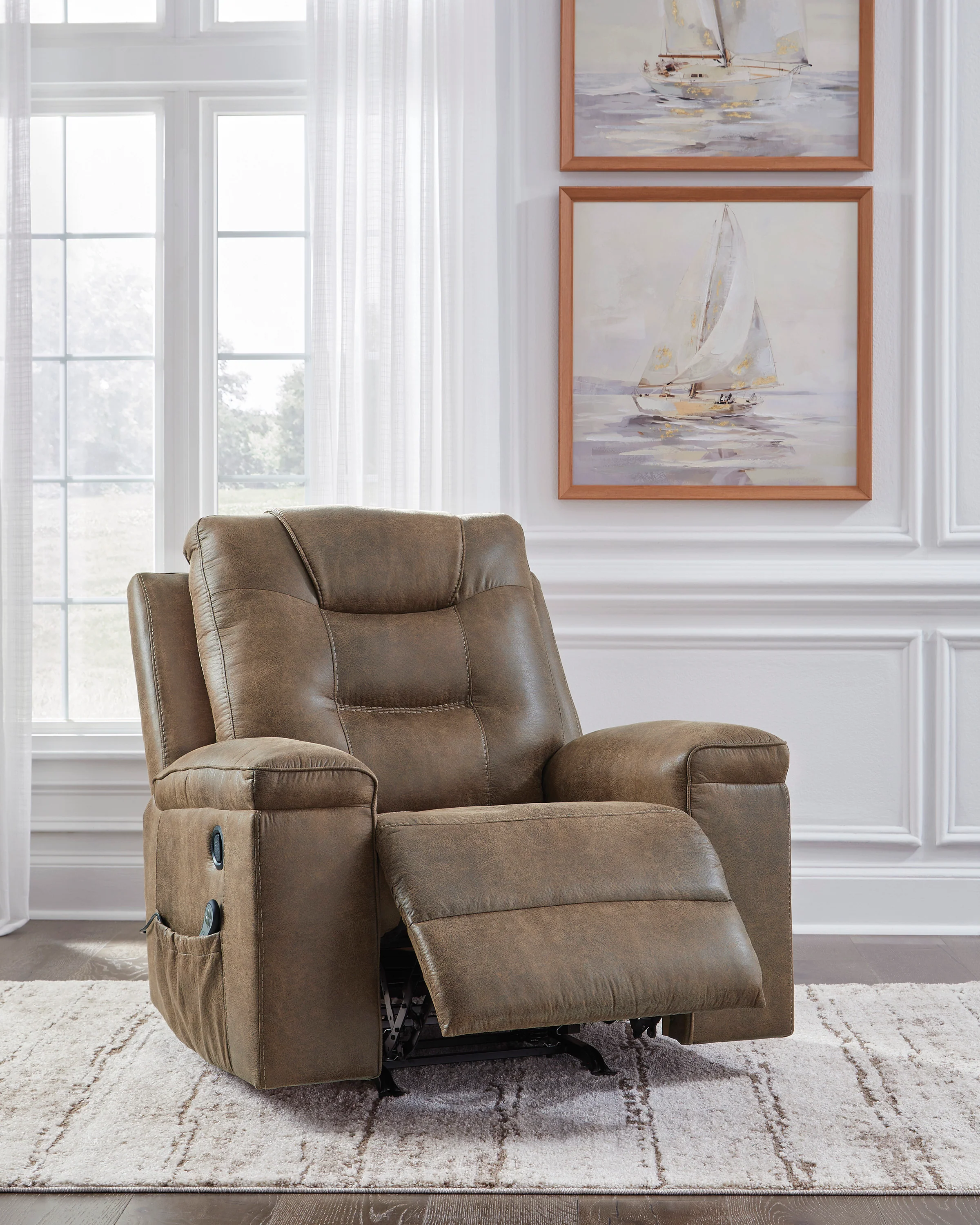 Windstade Rocker Recliner - Image 5