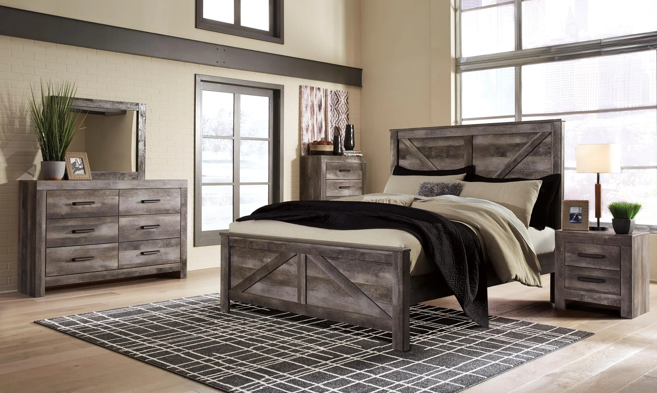 Wynnlow Chest of Drawers - Image 2
