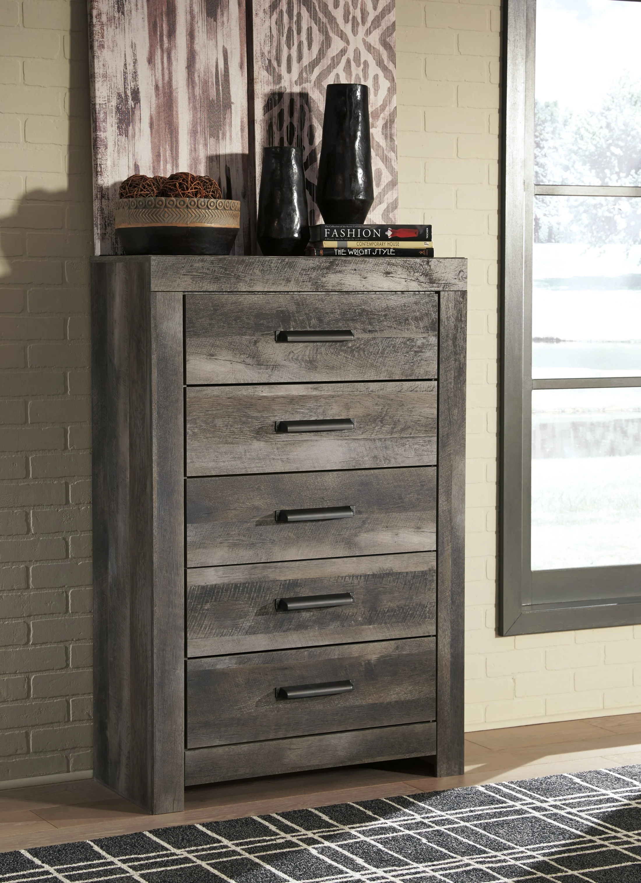 Wynnlow Chest of Drawers - Image 3